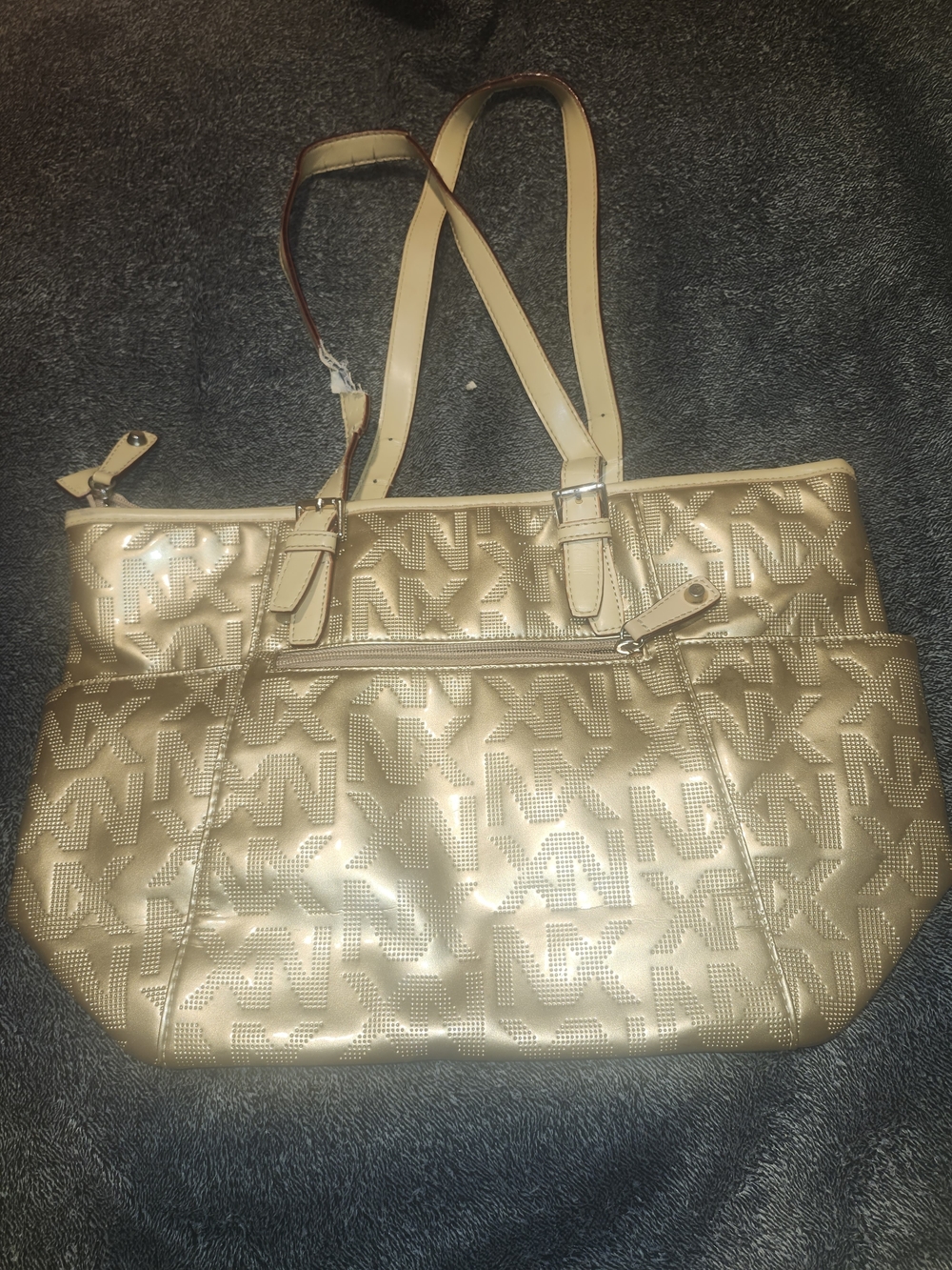 🔥Handbag BUNDLE 🔥 - Picture 8 of 16